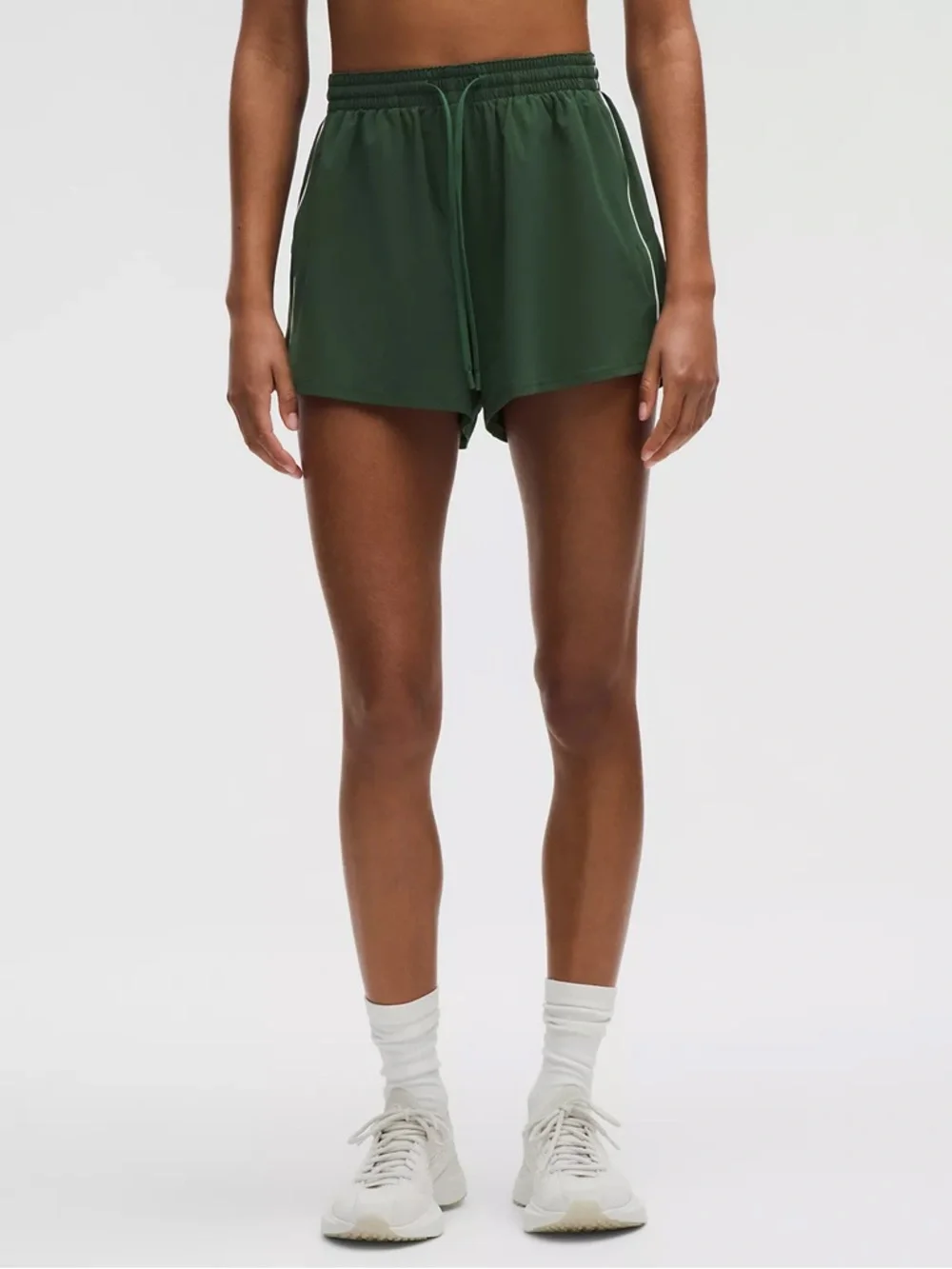 NWT Lululemon Court Rival shorts size 10 - Picture 5 of 7
